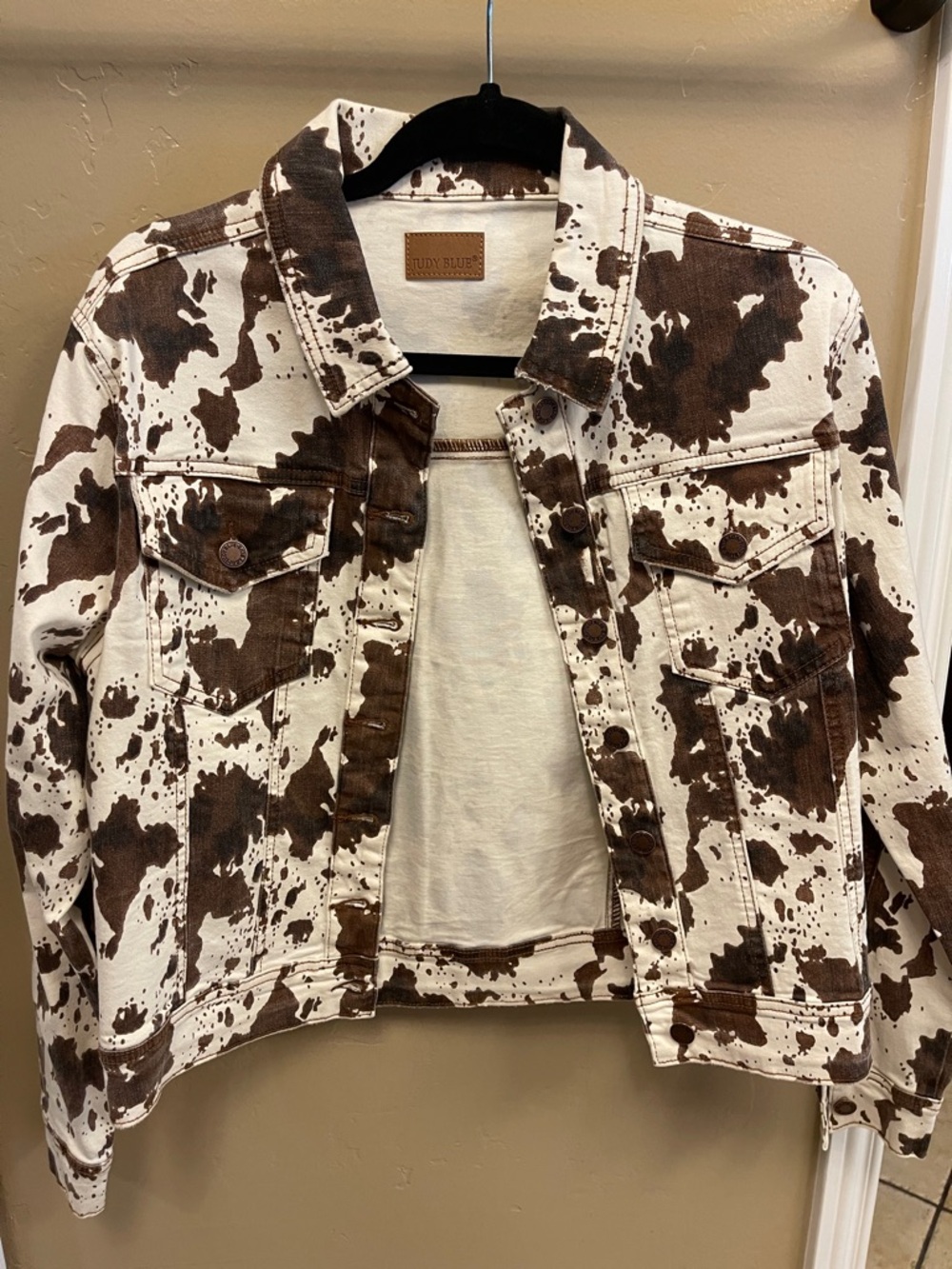 Judy Blue Brown and White Cow-Print Denim Jacket M